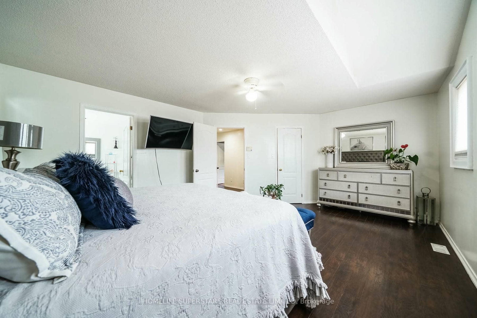 61 Lawnhurst Drive • Hamilton, ON photo 18