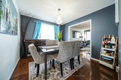 61 Lawnhurst Drive • Hamilton, ON photo 9