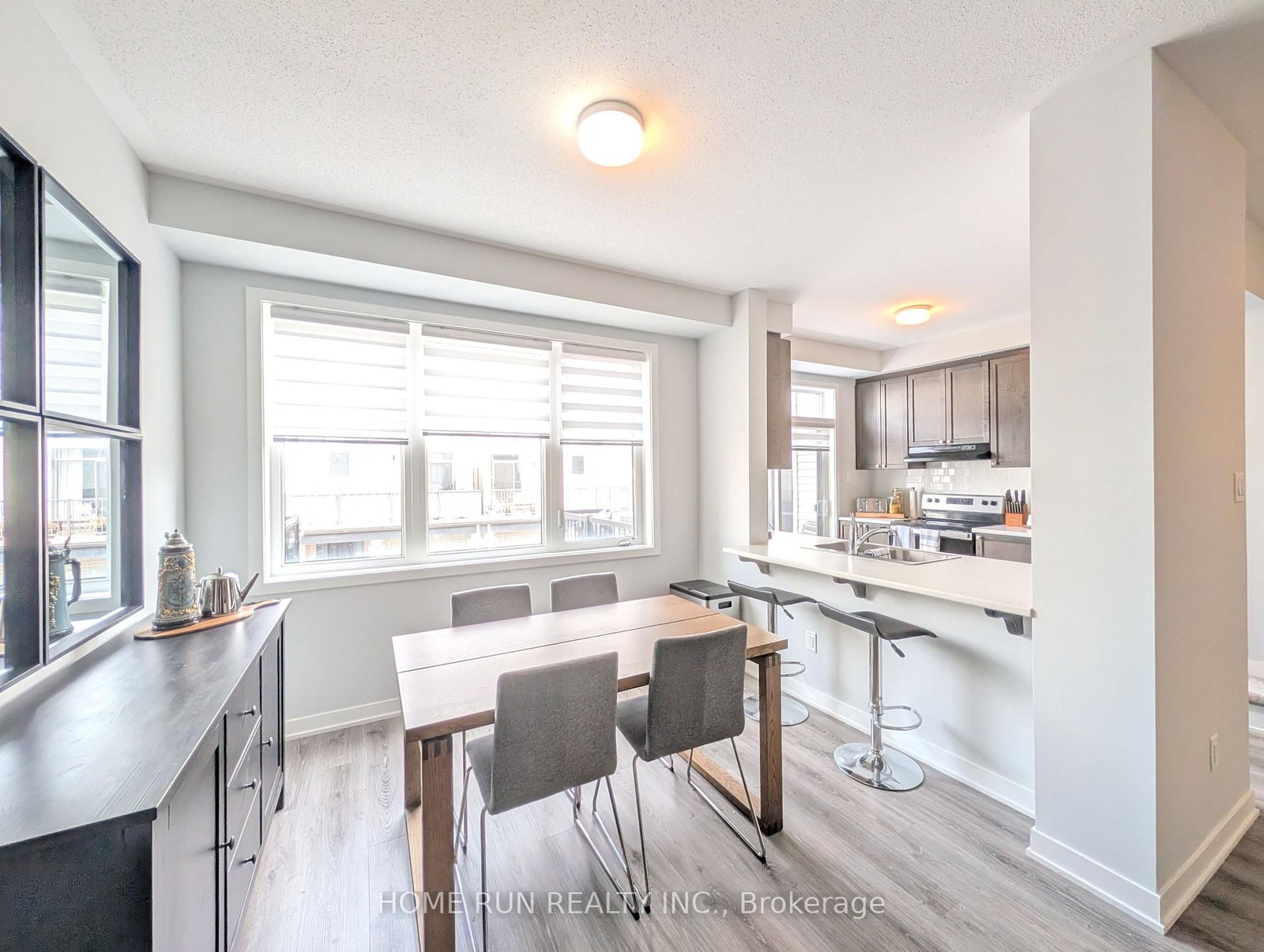 312 Parallax Private • Ottawa, ON photo 5