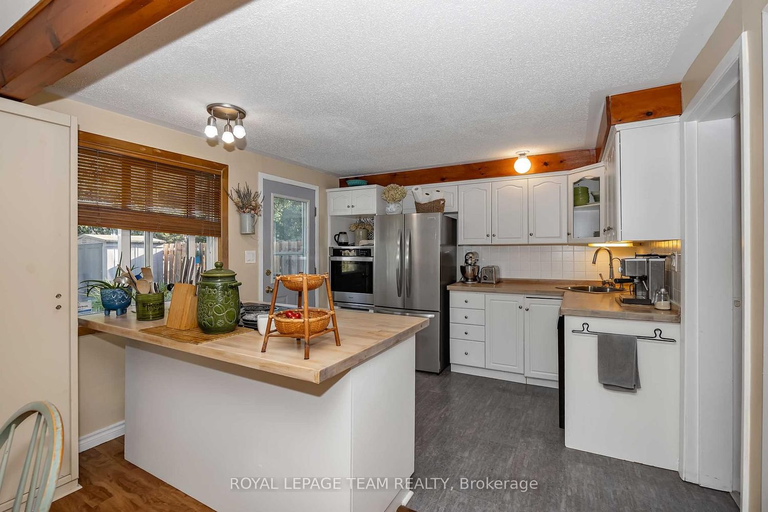 1516 Beaverpond Drive • #F • Ottawa, ON photo 13