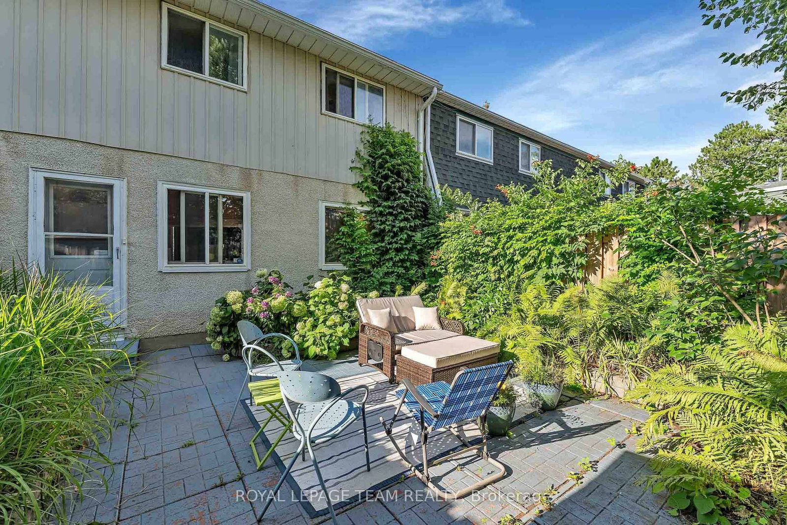 1516 Beaverpond Drive • #F • Ottawa, ON photo 39