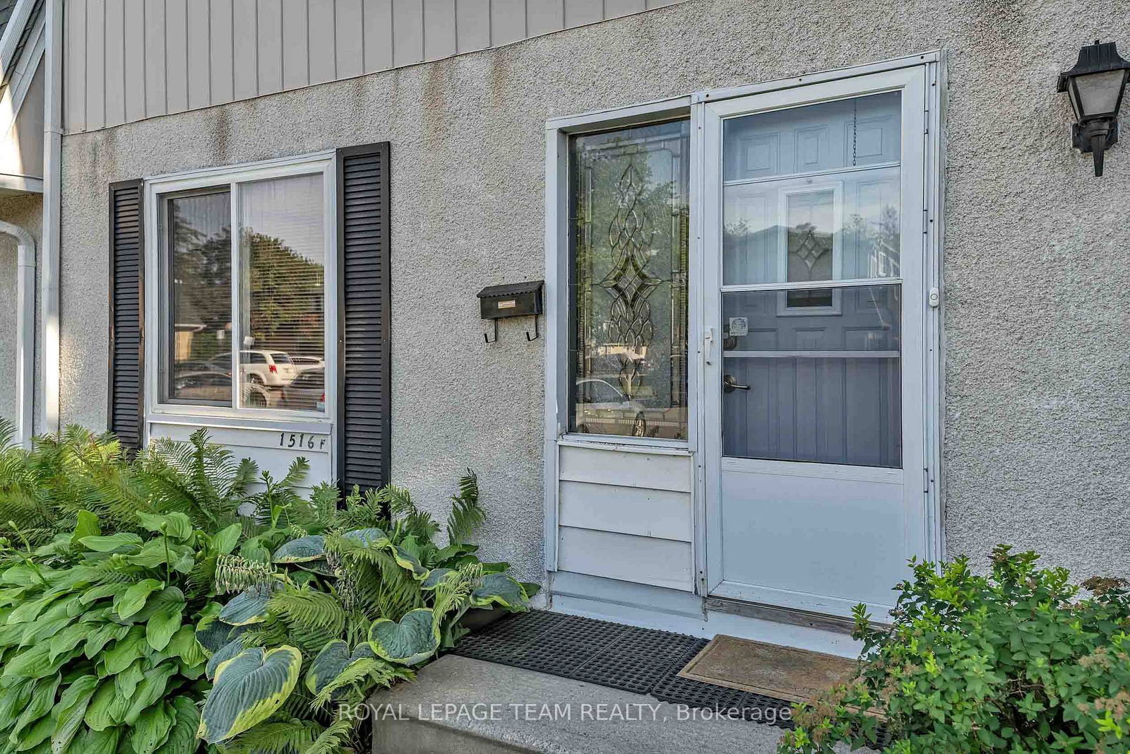 1516 Beaverpond Drive • #F • Ottawa, ON photo 4