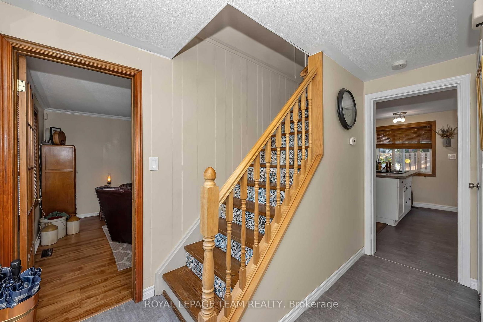 1516 Beaverpond Drive • #F • Ottawa, ON photo 6