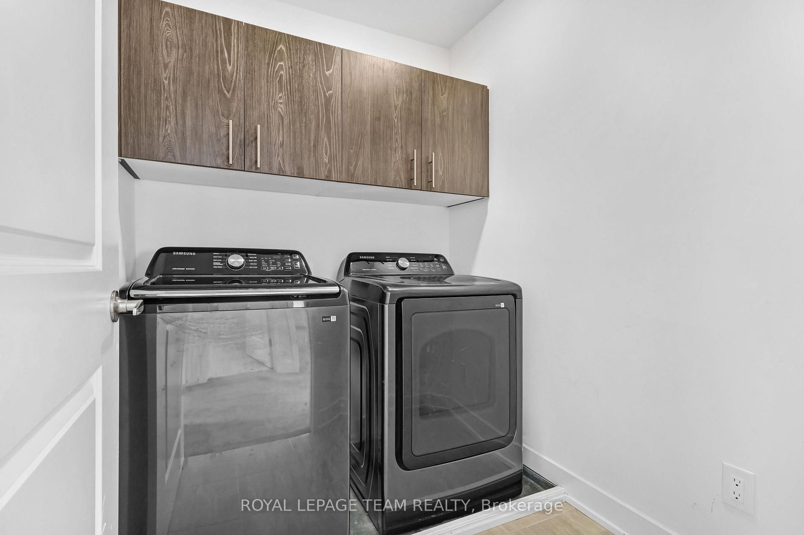 76 Big Dipper Street • Ottawa, ON photo 23