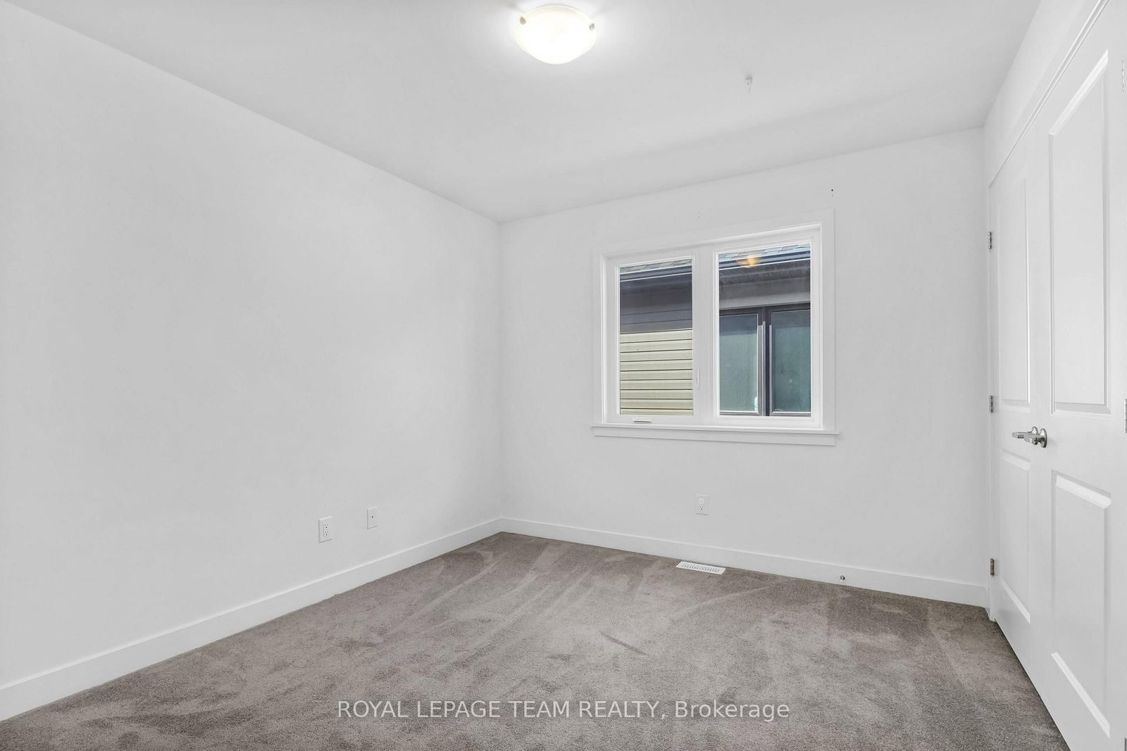 76 Big Dipper Street • Ottawa, ON photo 30