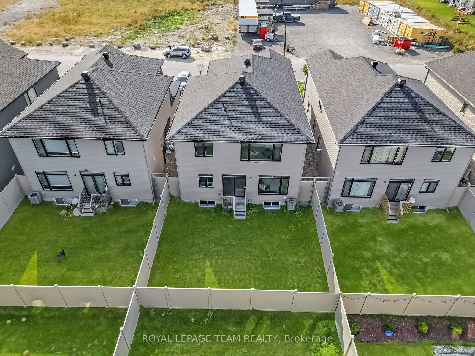 76 Big Dipper Street • Ottawa, ON photo 37