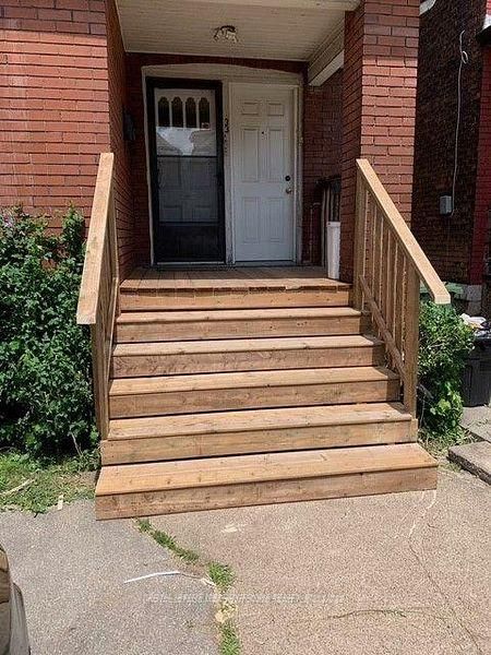 1 - 33 Senator Avenue
