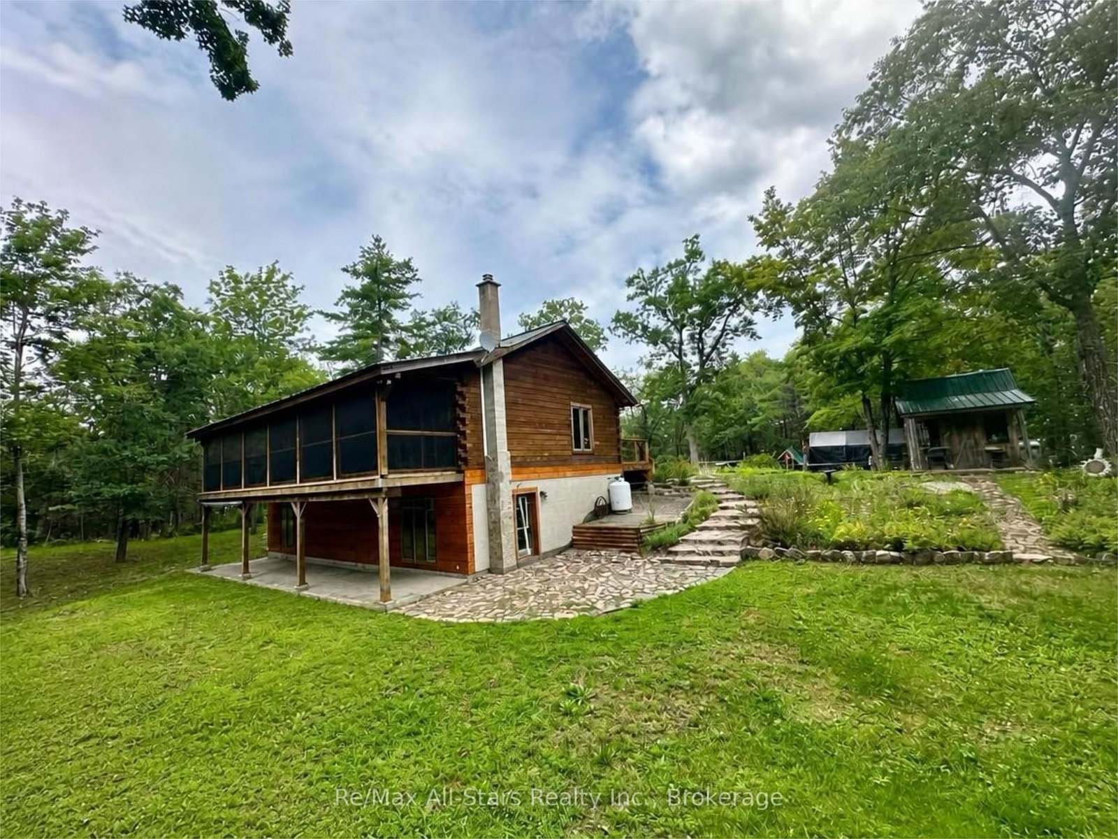 7140 Highway 28 • North Kawartha, ON photo 1