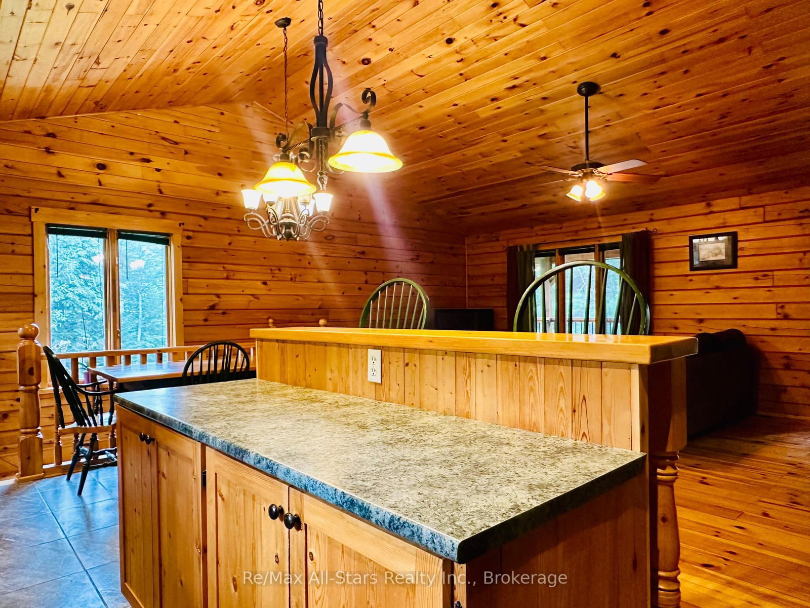 7140 Highway 28 • North Kawartha, ON photo 8