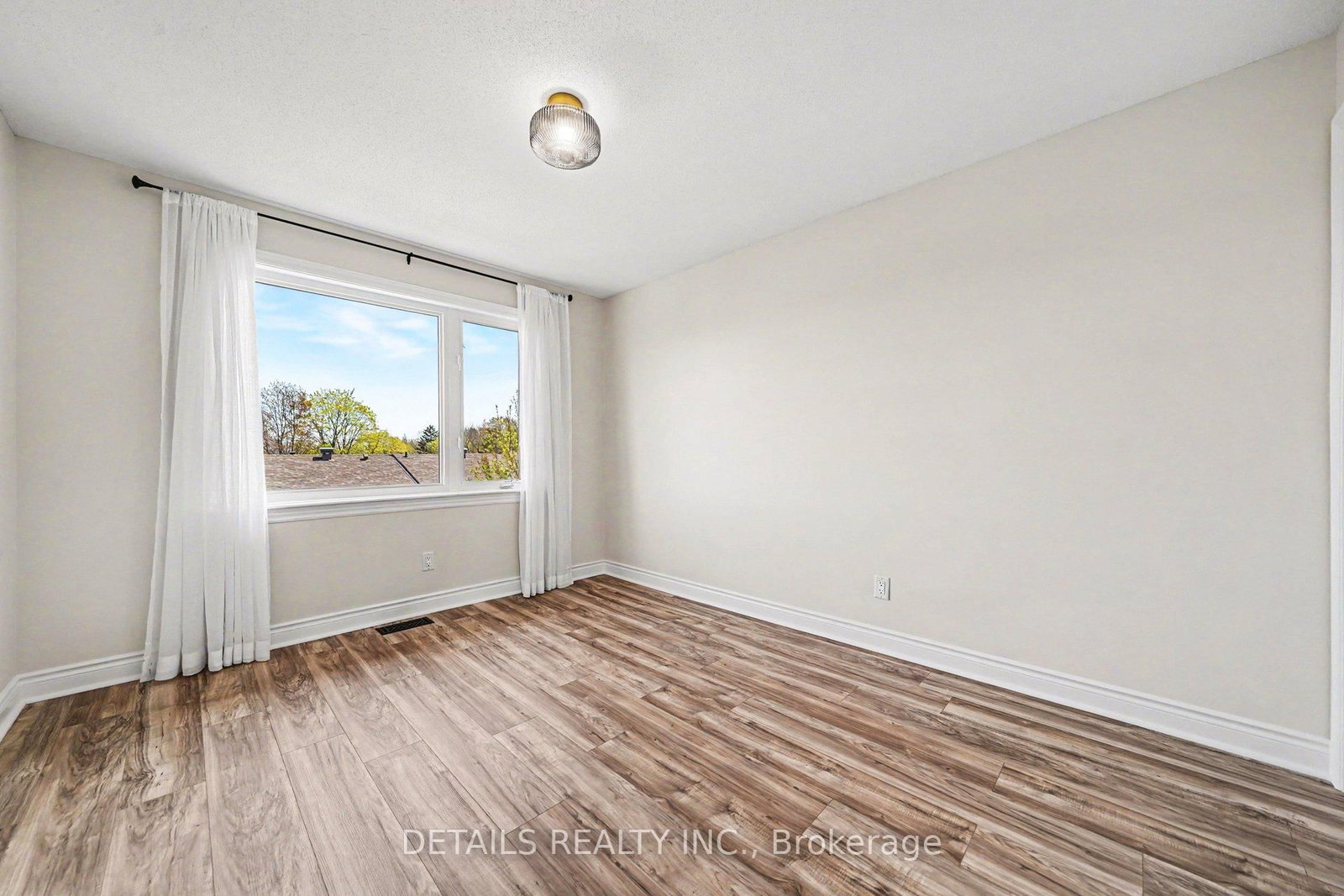 261 Parkin Circle • Ottawa, ON photo 20