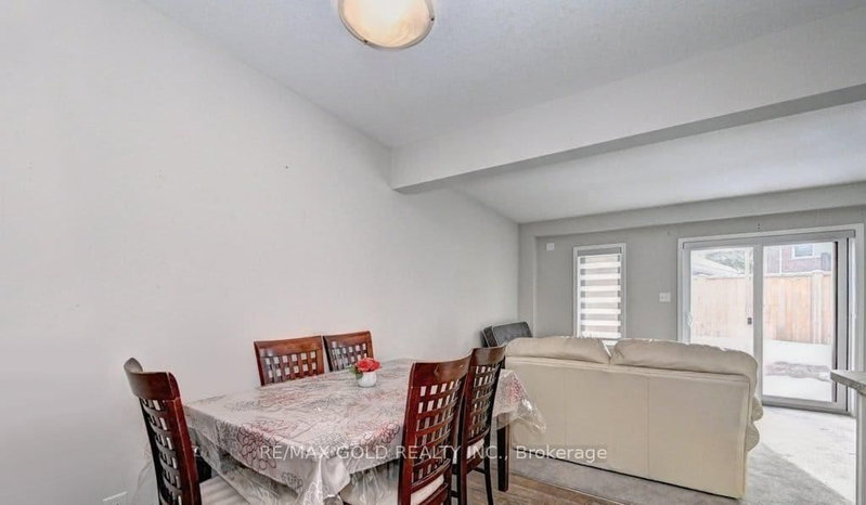 35 - 50 Pinnacle Drive