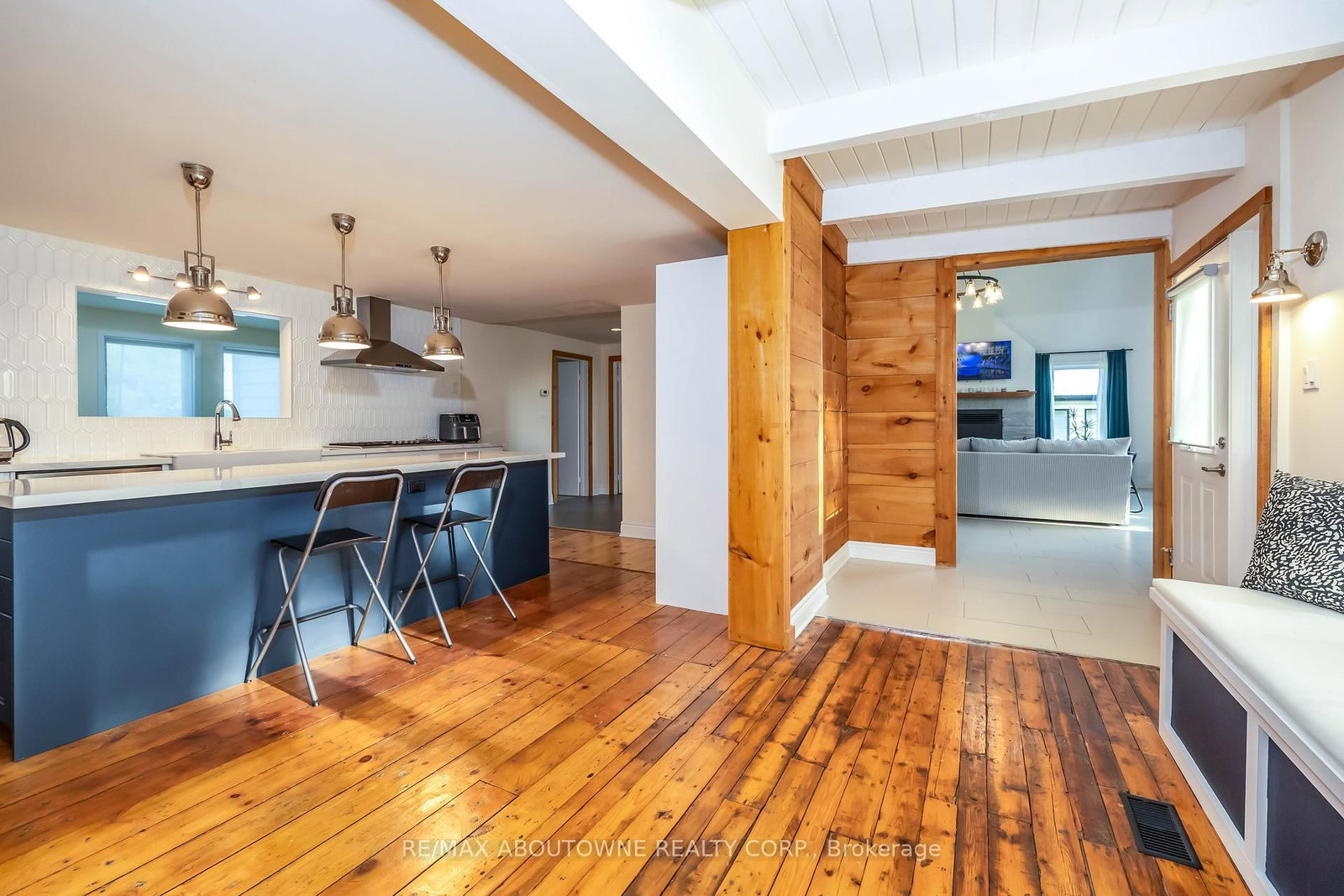 3276 Governors Road • Hamilton, ON photo 21