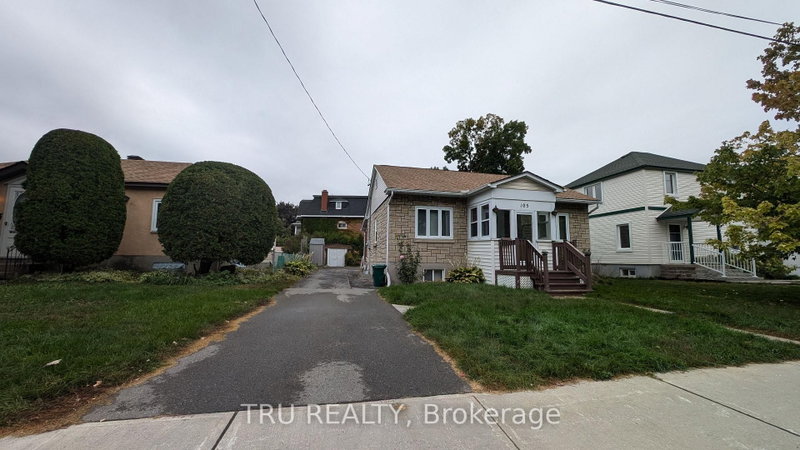 105 Mailes Avenue