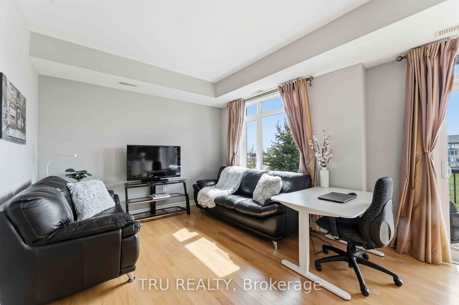 755 Beauparc Private • #301 • Ottawa, ON photo 24