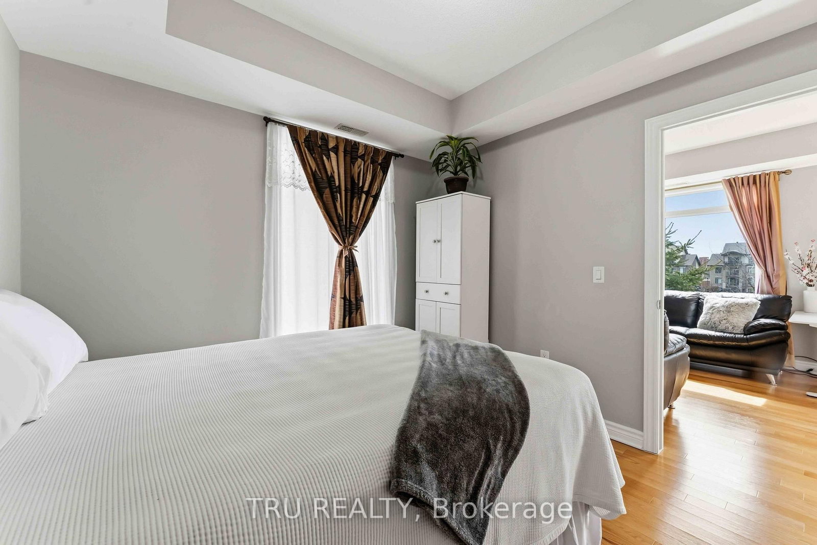 755 Beauparc Private • #301 • Ottawa, ON photo 35