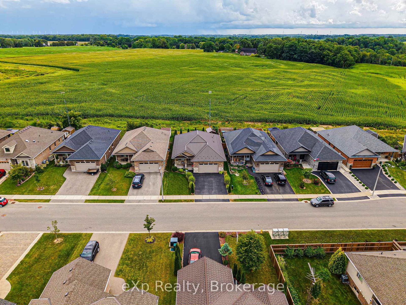 257 Donly Drive S • Norfolk, ON photo 3