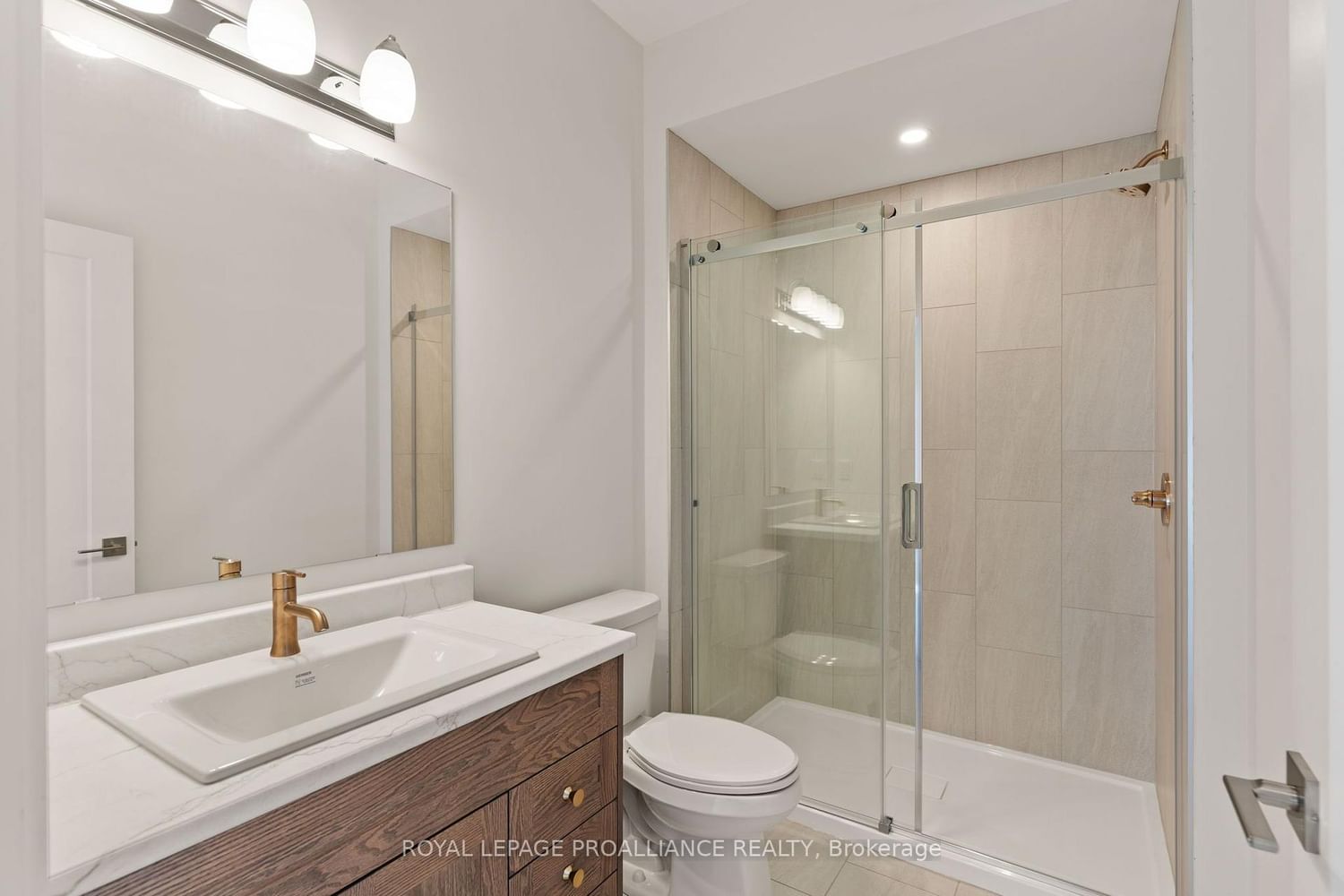 1086 Moore Street • Brockville, ON photo 13