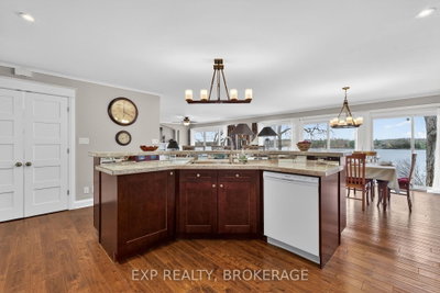 59 KERRY POINT Road • Leeds and the Thousand Islands, ON photo 9