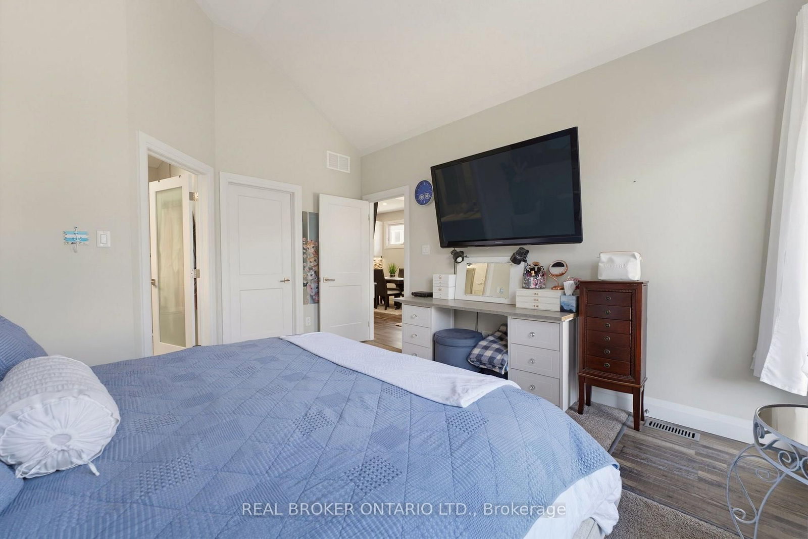 98 Woodberry Crescent • Woolwich, ON photo 13