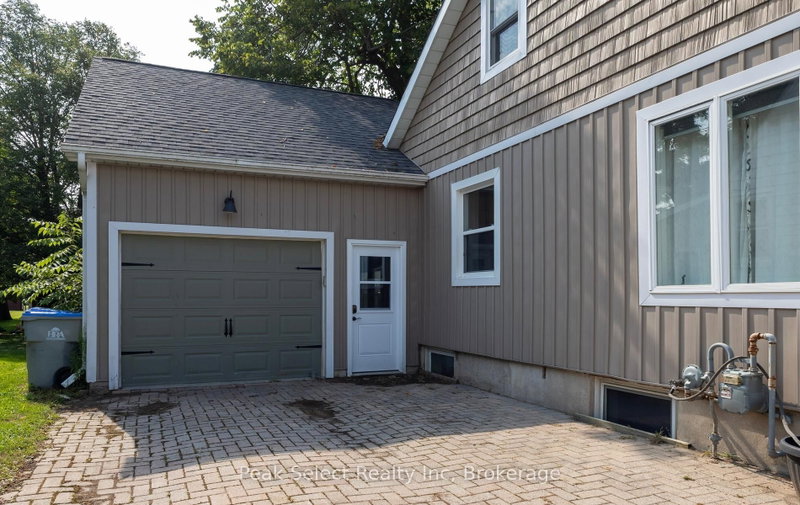 349 Edward Street