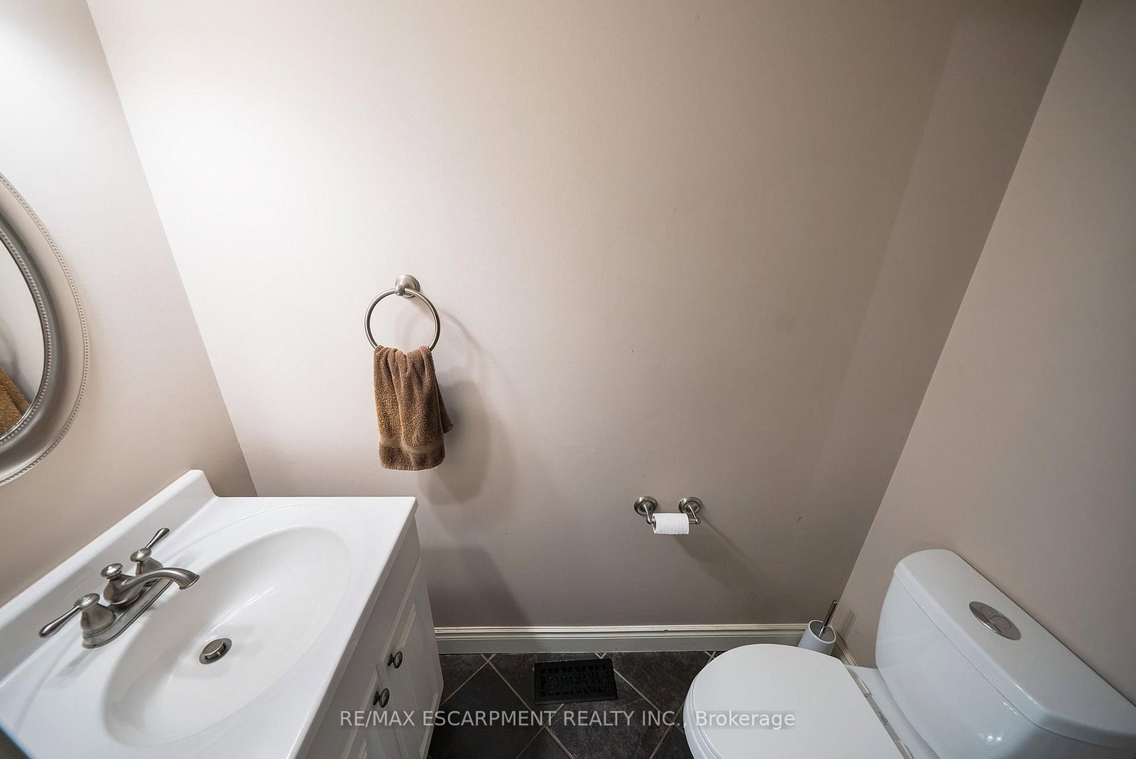 20 Hogarth Road • Brantford, ON photo 19