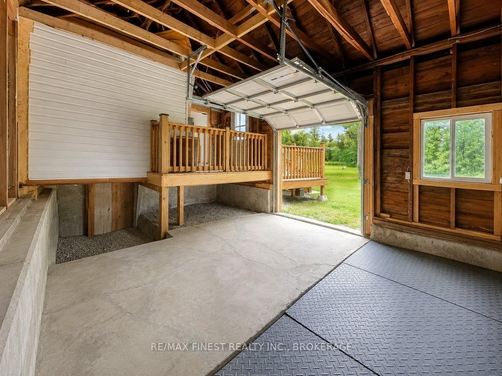 697 Warburton Road • Front of Leeds & Seeleys Bay, ON photo 27