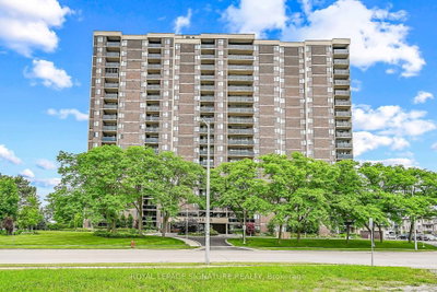301 Frances Avenue • #907 • Hamilton, ON photo 3