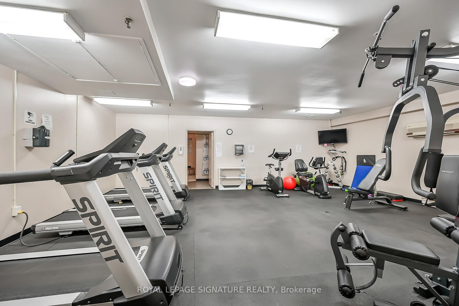 301 Frances Avenue • #907 • Hamilton, ON photo 37