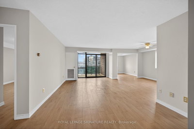 301 Frances Avenue • #907 • Hamilton, ON photo 6