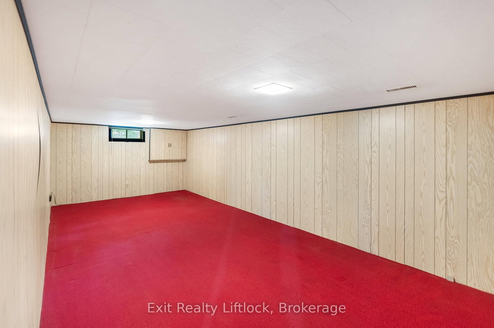 745 Baltic Drive • Selwyn, ON photo 12