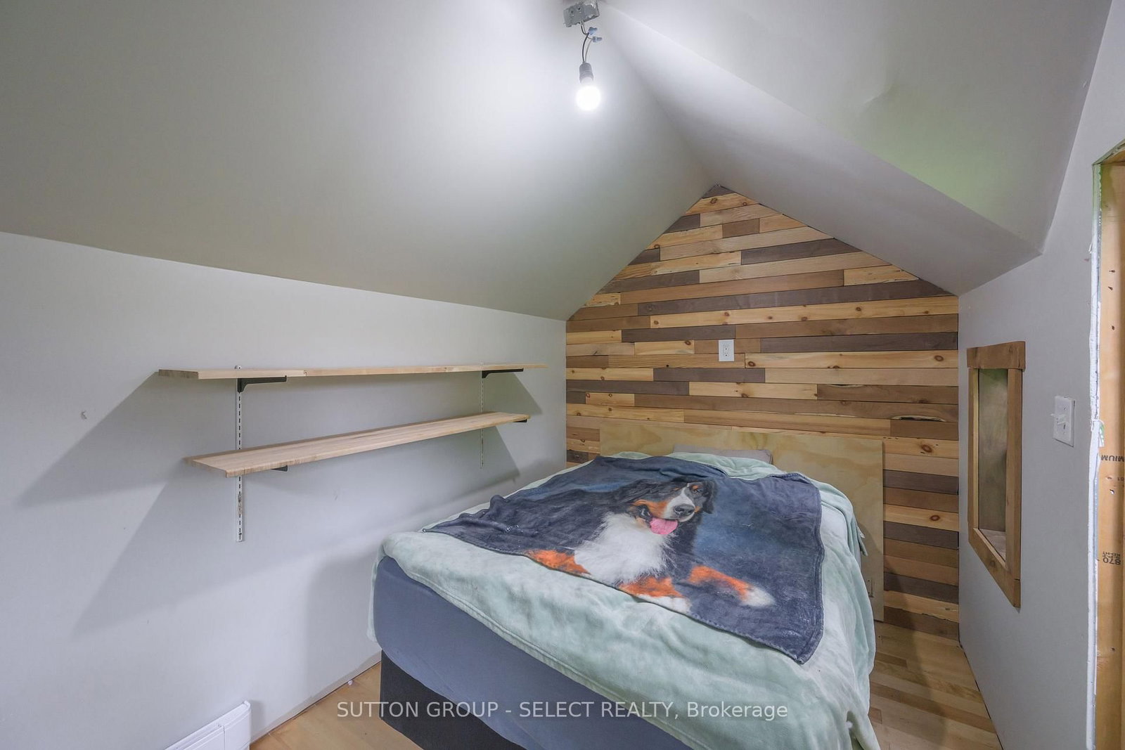 152 Elm Street • West Elgin, ON photo 17