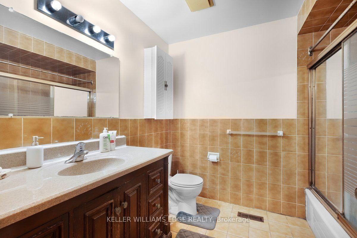 45 Juniper Drive • Hamilton, ON photo 6