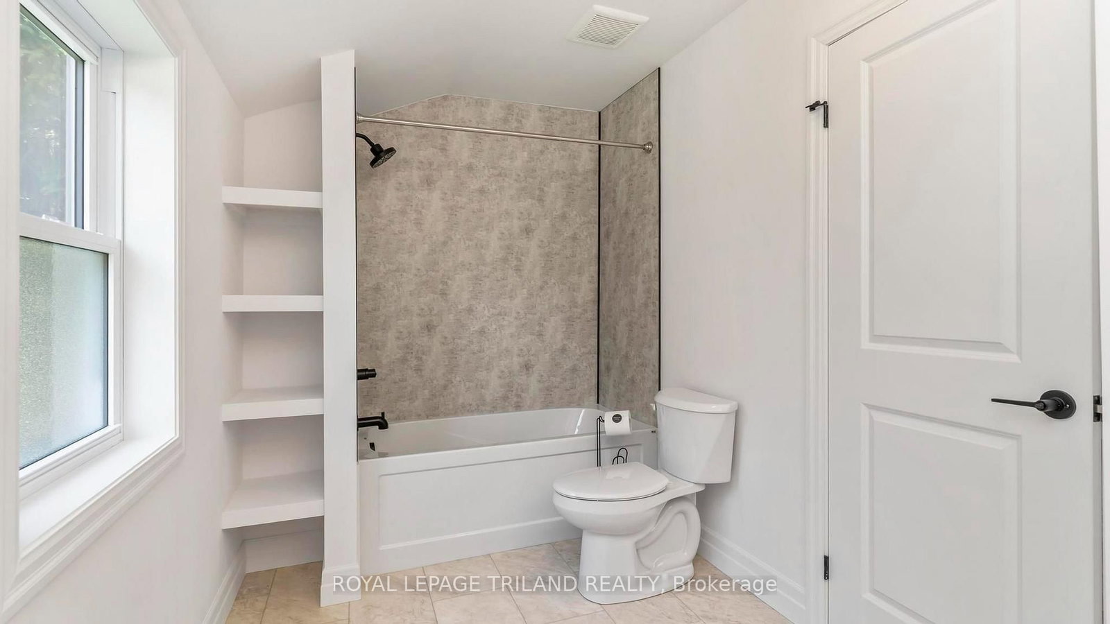 114 FAIRVIEW Avenue • St. Thomas, ON photo 23