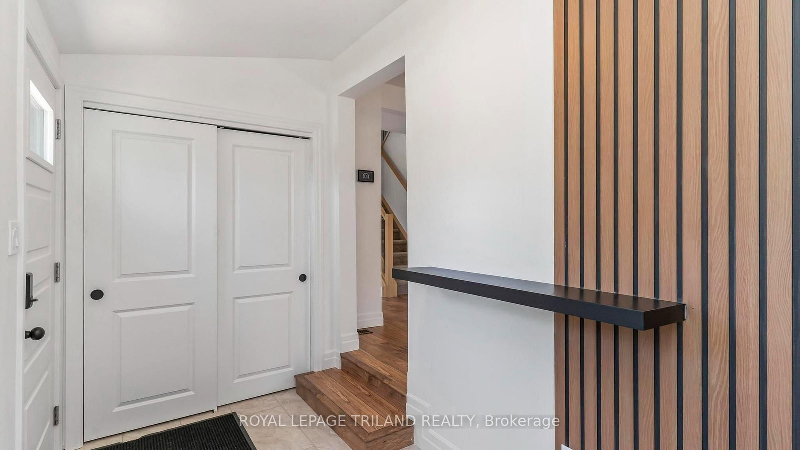 114 FAIRVIEW Avenue • St. Thomas, ON photo 6