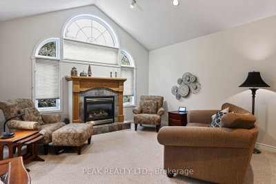92 Shephard Place • Wilmot, ON photo 6