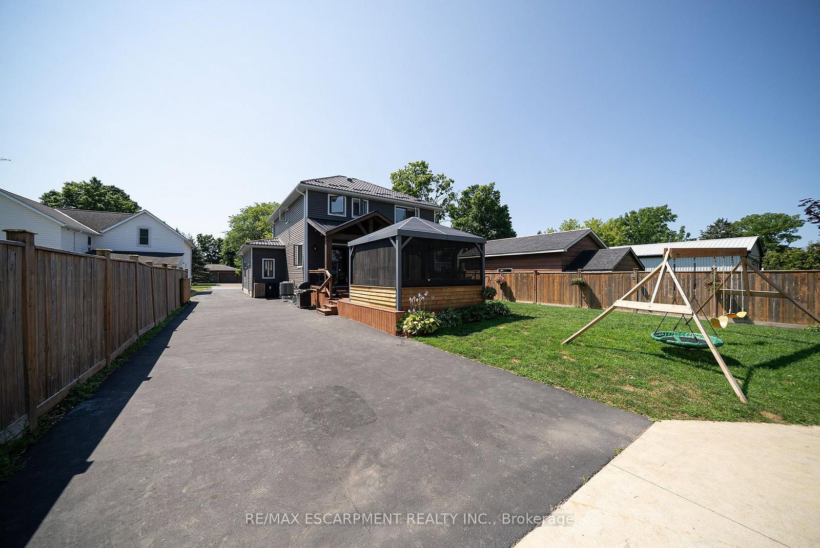 166 King Street • Brant, ON photo 41