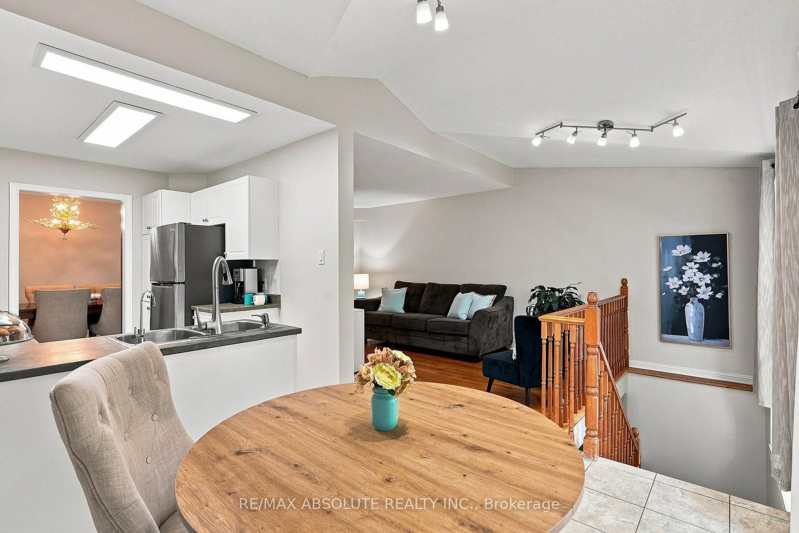 26 Milner Downs Crescent • Ottawa, ON photo 20