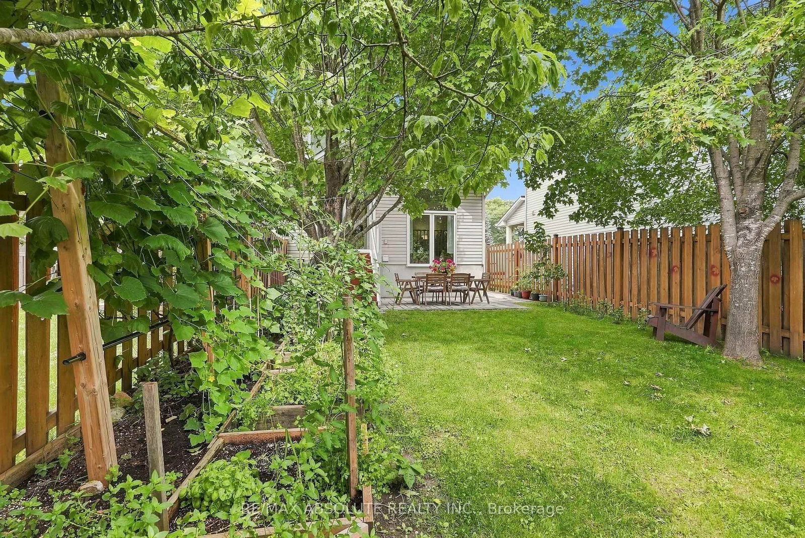 26 Milner Downs Crescent • Ottawa, ON photo 42