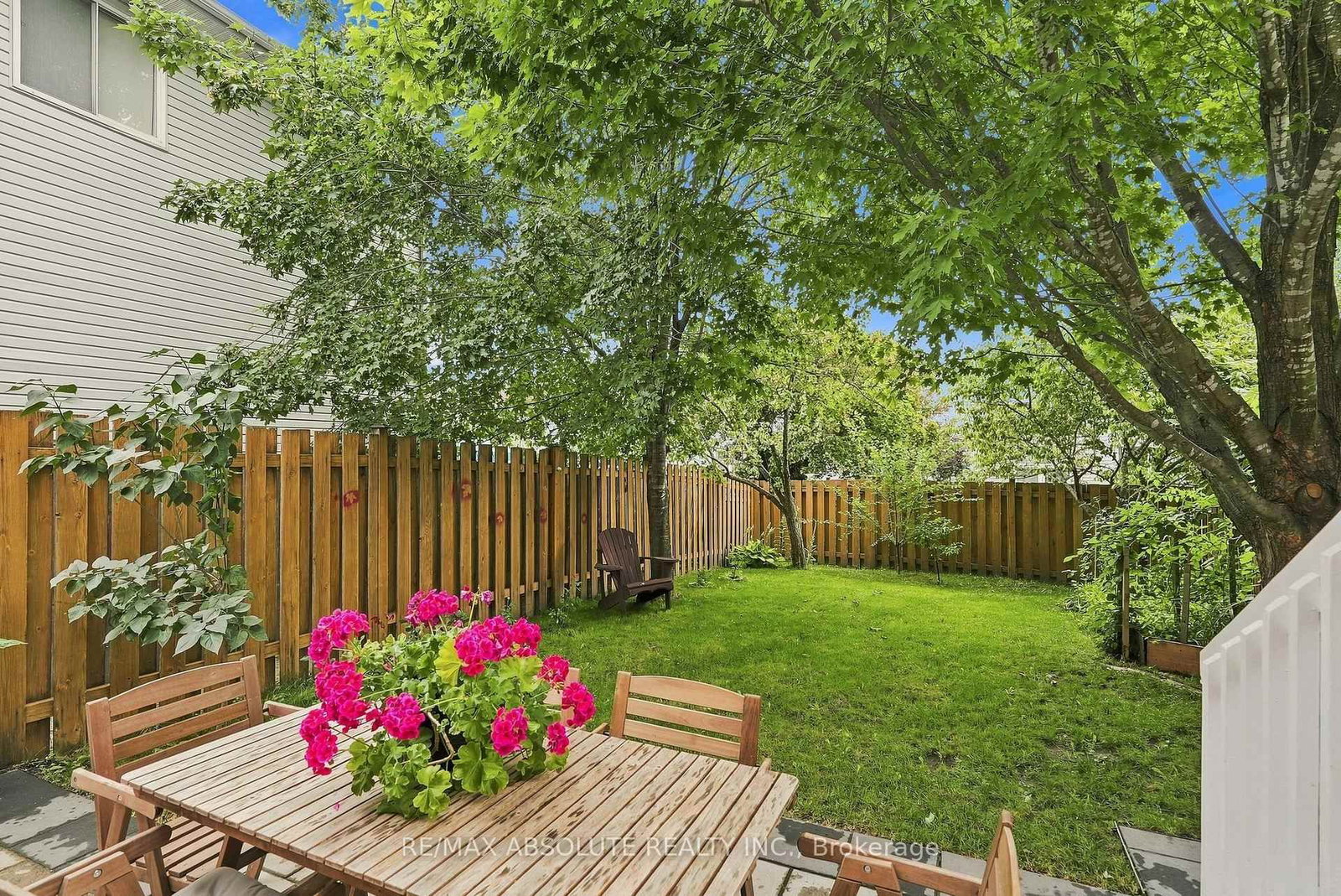 26 Milner Downs Crescent • Ottawa, ON photo 44