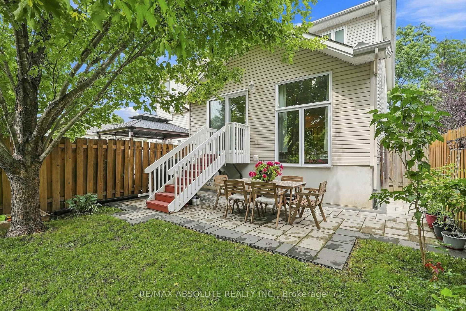 26 Milner Downs Crescent • Ottawa, ON photo 45