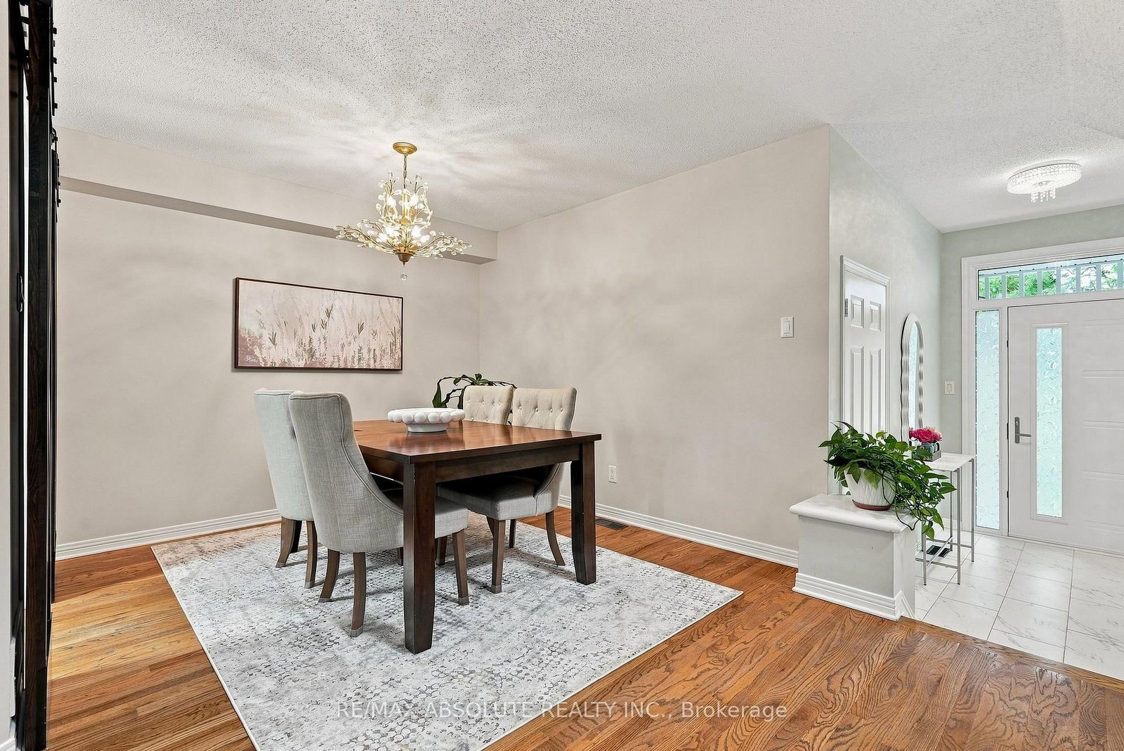 26 Milner Downs Crescent • Ottawa, ON photo 6