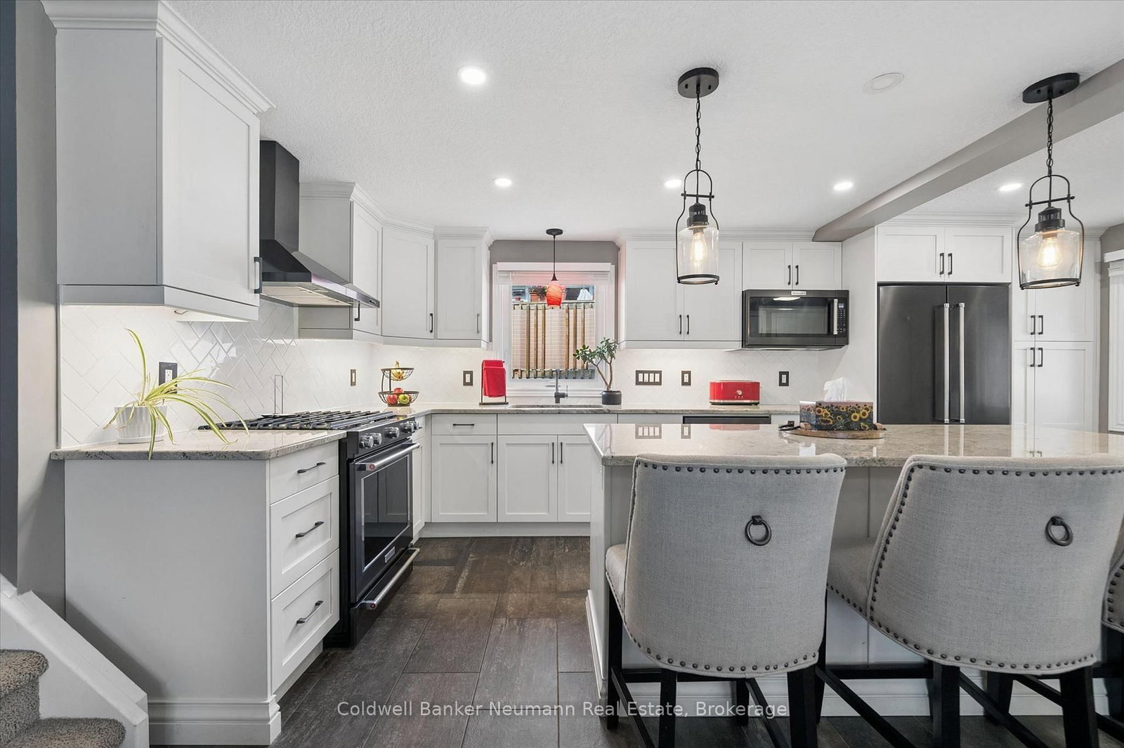 81 Candlewood Drive • Guelph, ON photo 5