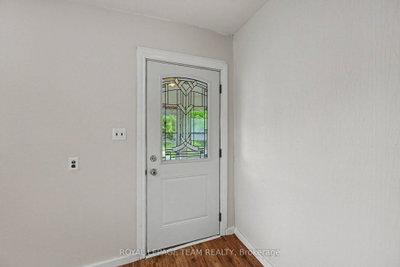 10526 Van Allen Road • North Dundas, ON photo 4