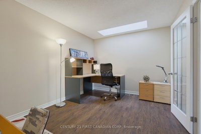 70 Sunnyside Drive • #63 • London North, ON photo 8