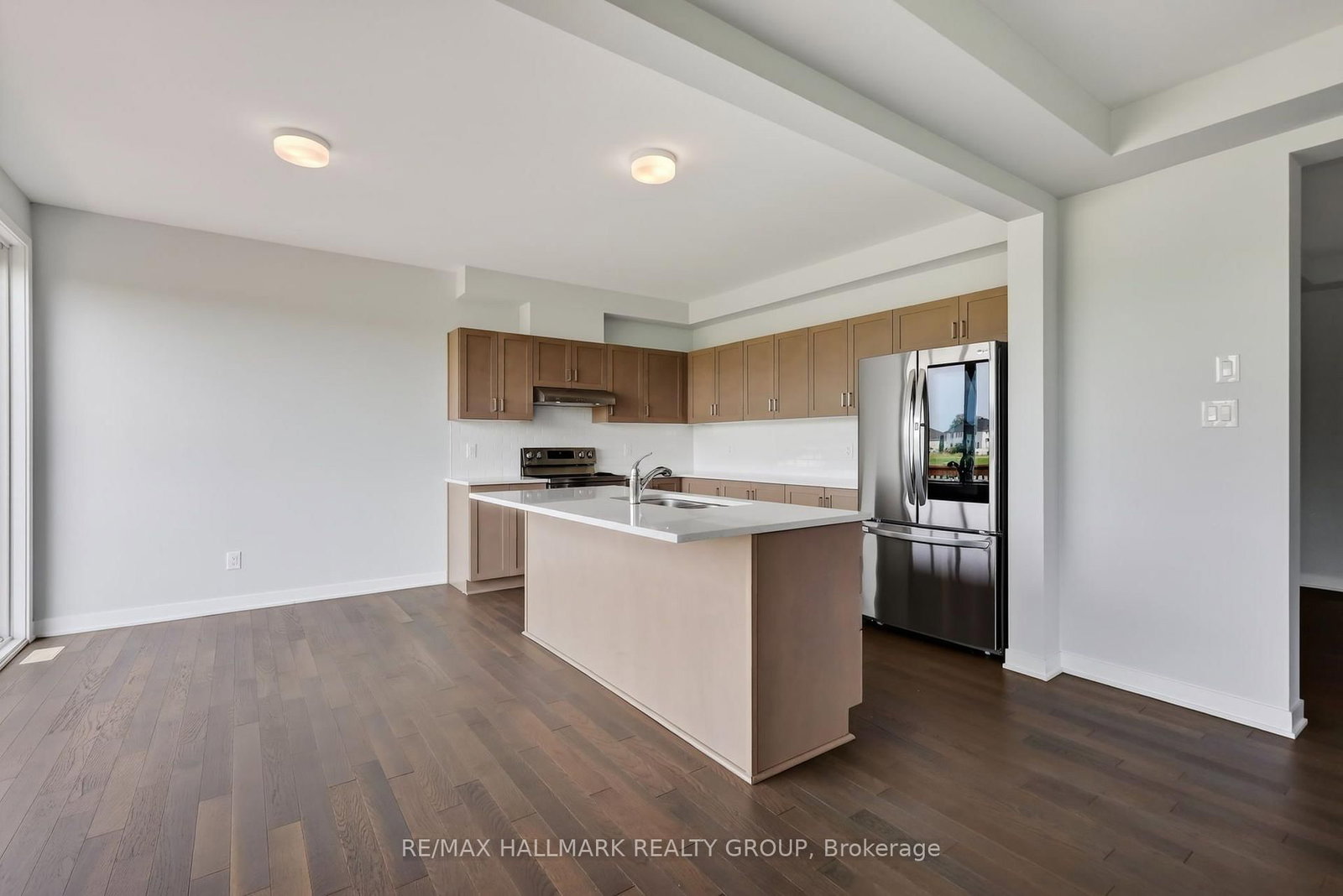 717 Fenwick Way • Ottawa, ON photo 18