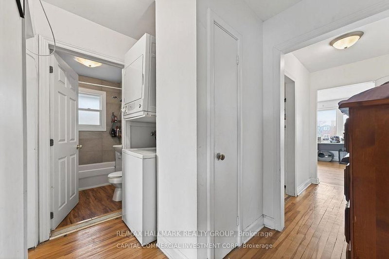 1 - 220 Compton Avenue