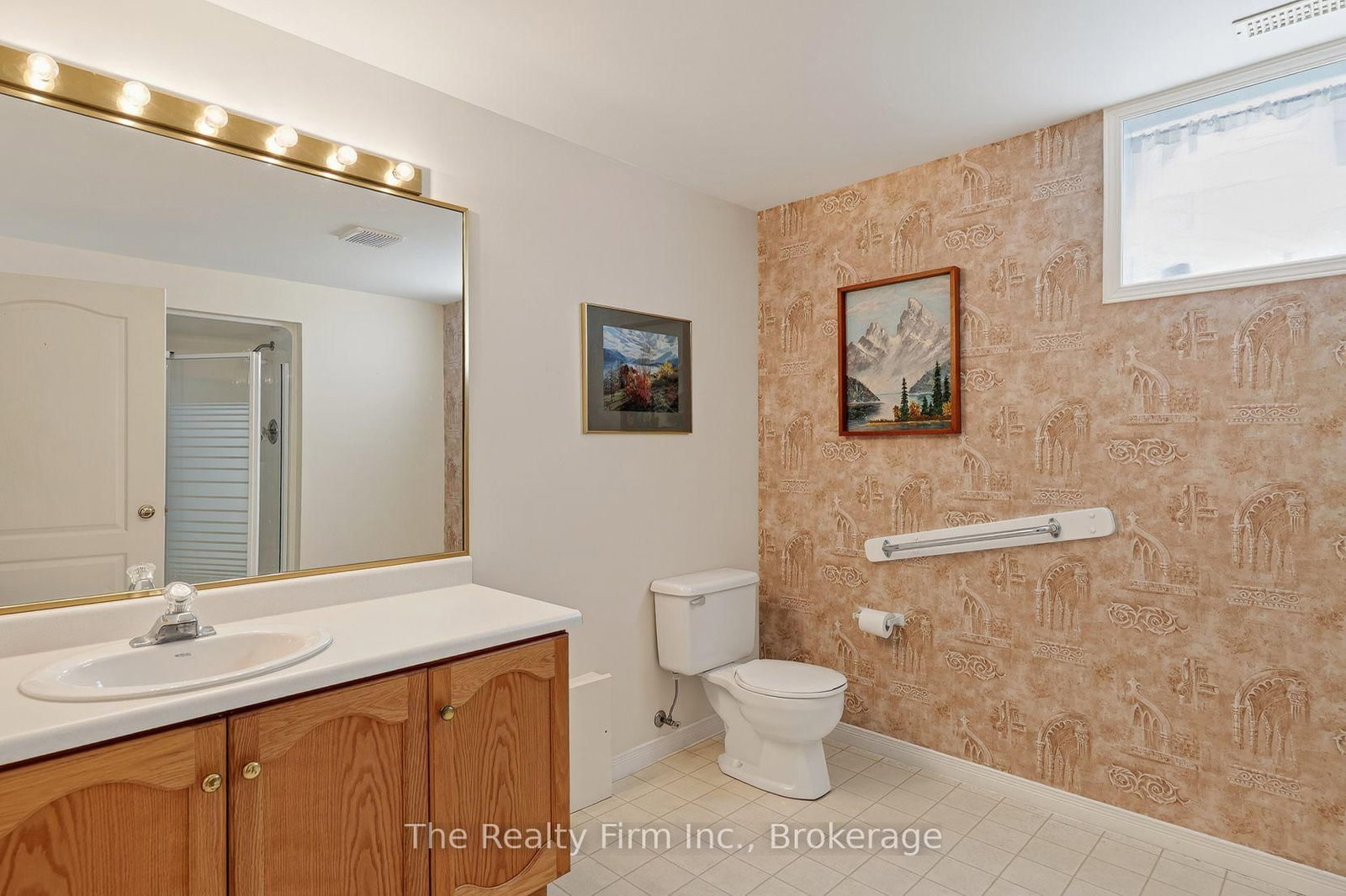 573 Lansdowne Avenue • Woodstock, ON photo 26