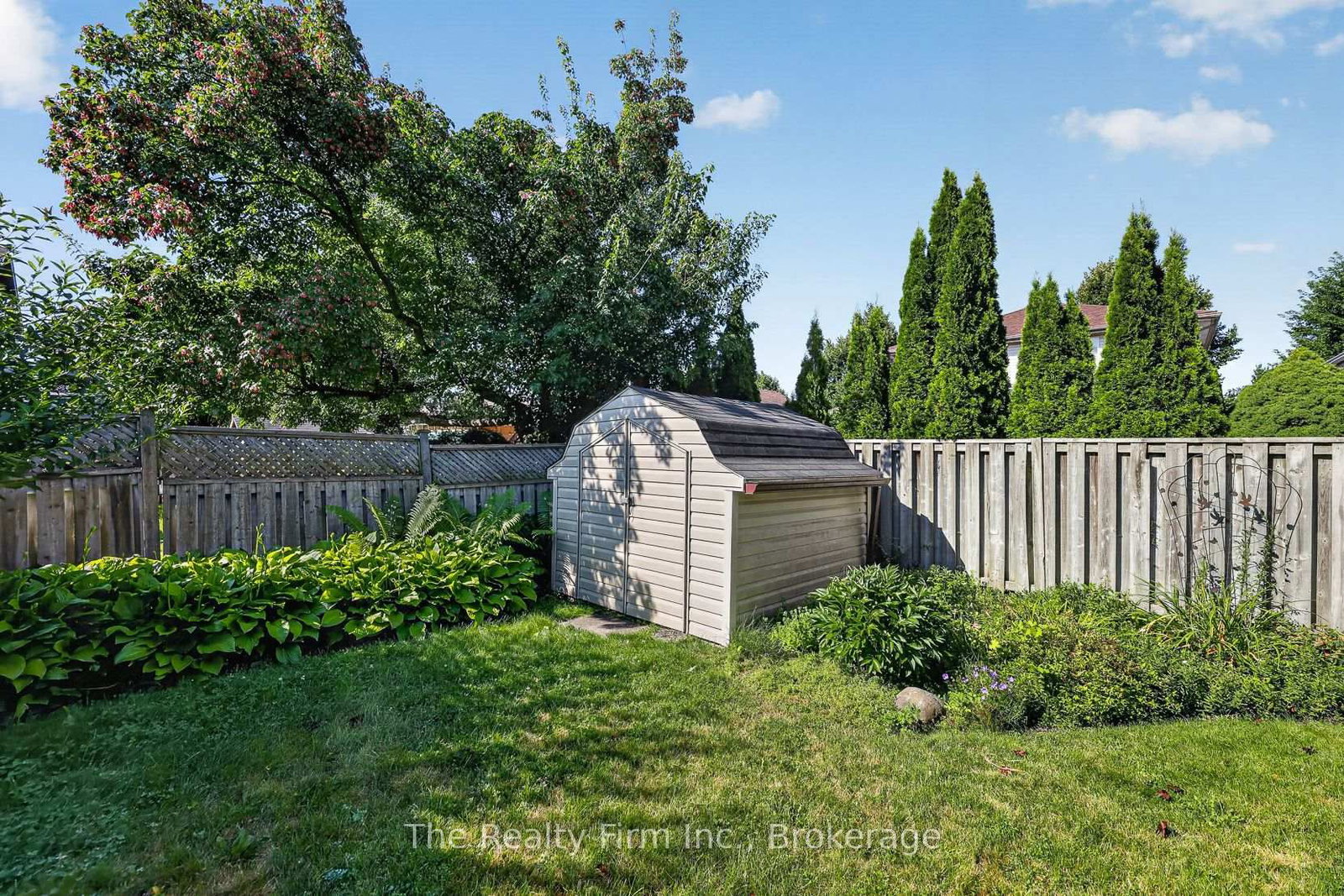 573 Lansdowne Avenue • Woodstock, ON photo 32