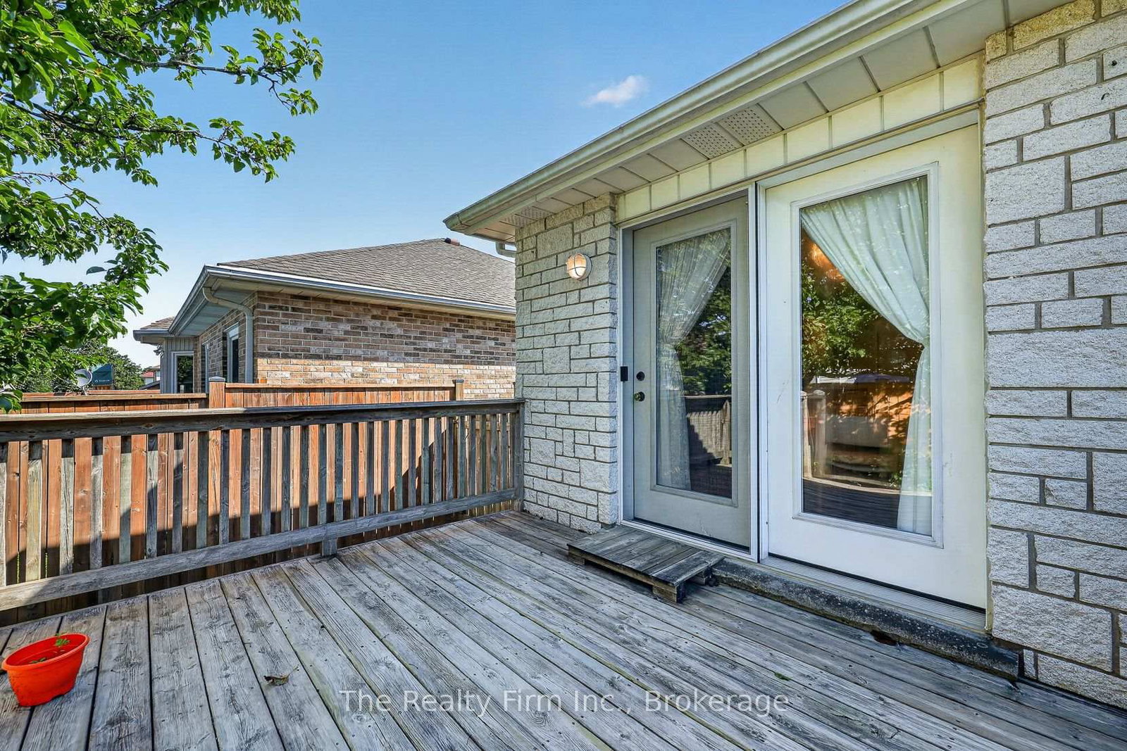 573 Lansdowne Avenue • Woodstock, ON photo 33