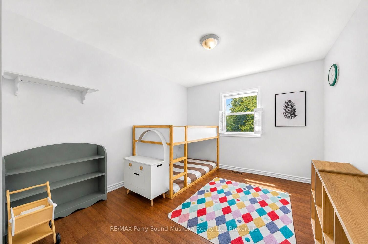 8 Mountain Basin Drive • McDougall, ON photo 12